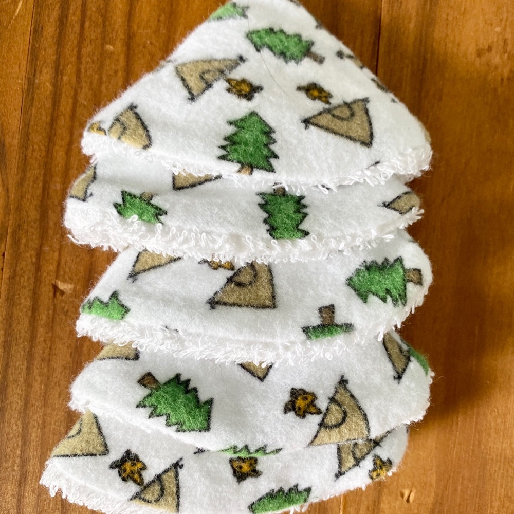 Peepee teepees